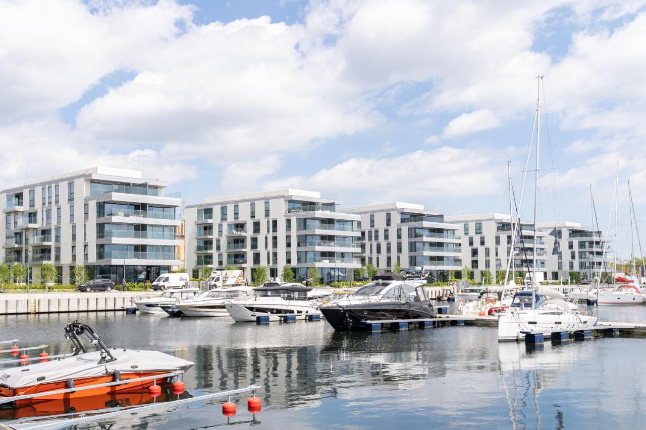Yacht Park With Sea View By Lion Apartments グディニャ エクステリア 写真